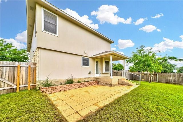 2812 Greenlee DR, Leander, TX 78641