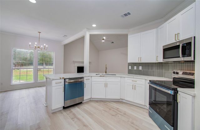 29103 Commons Forest Drive, Huffman, TX 77336