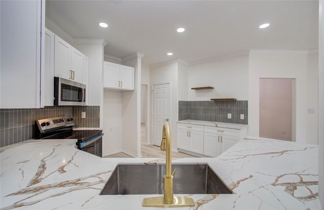 29103 Commons Forest Drive, Huffman, TX 77336