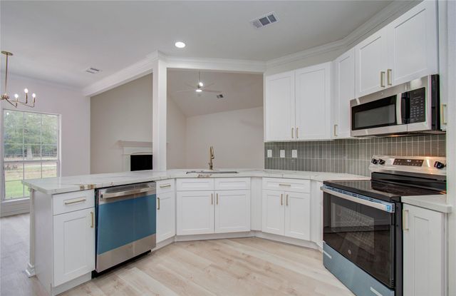 29103 Commons Forest Drive, Huffman, TX 77336