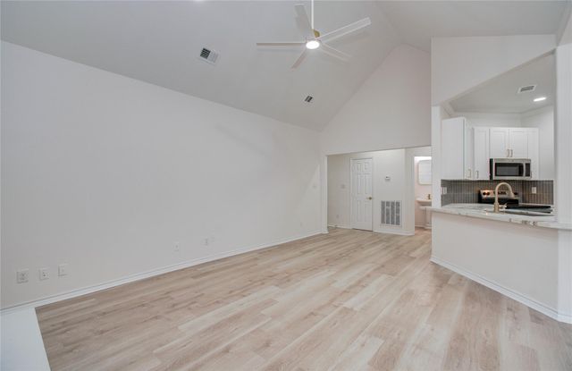 29103 Commons Forest Drive, Huffman, TX 77336