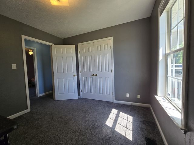 809 Stableford Rd, Oak Grove, KY 42262