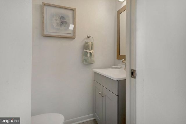 1132 JAMES MADISON CIR, Fredericksburg, VA 22405