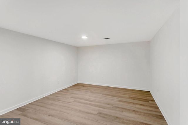 1132 JAMES MADISON CIR, Fredericksburg, VA 22405