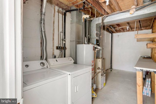 1132 JAMES MADISON CIR, Fredericksburg, VA 22405