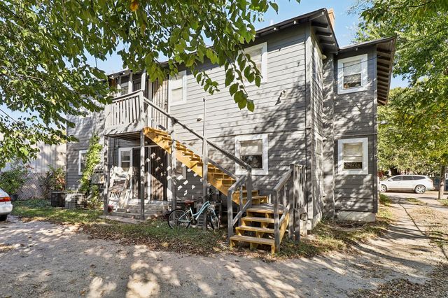 1908 Grainger, Fort Worth, TX 76110