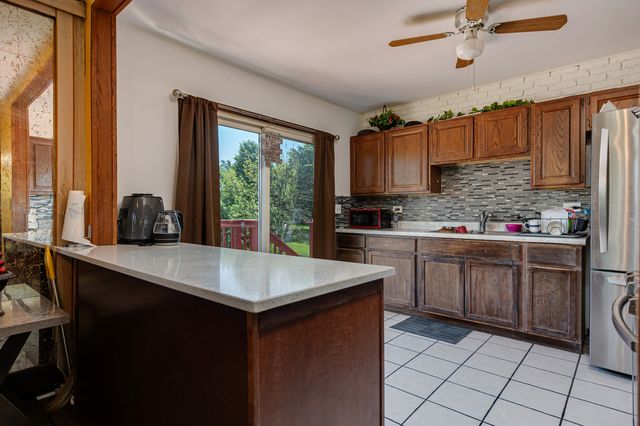 1953 Burr Oaks Lane, Glendale Heights, IL 60139