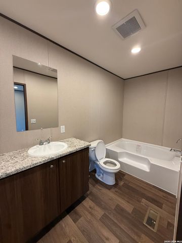 1390 Rendon, Poteet, TX 78065