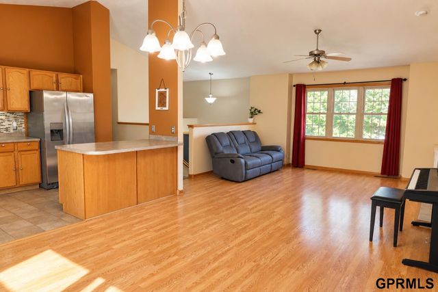 1871 Kennedy Drive, Lincoln, NE 68521