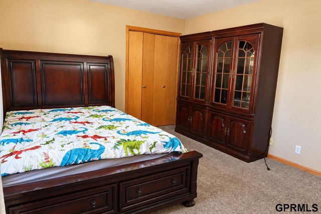 1871 Kennedy Drive, Lincoln, NE 68521