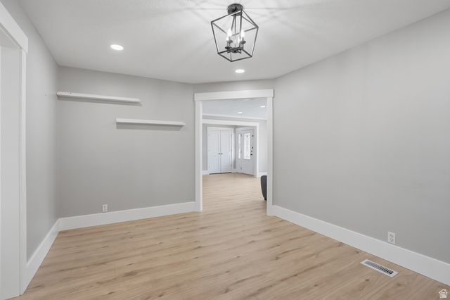 964 W CHESTERBROOK CV, Murray, UT 84123