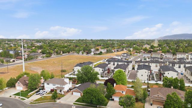 964 W CHESTERBROOK CV, Murray, UT 84123