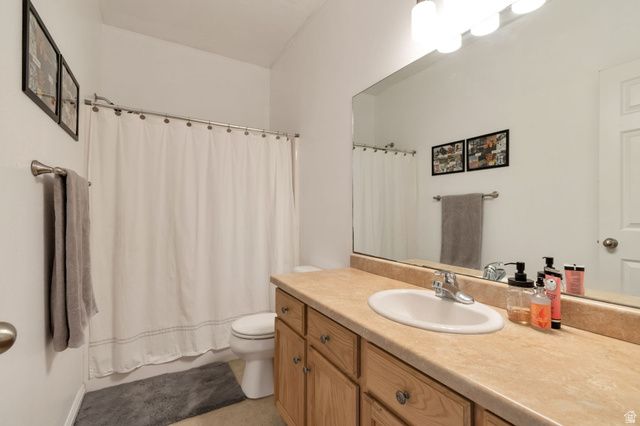 6607 S CEDAR HILL CT, West Jordan, UT 84084