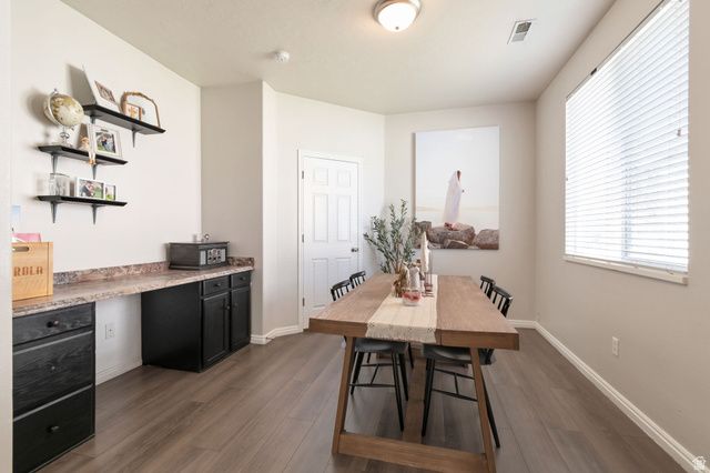 6607 S CEDAR HILL CT, West Jordan, UT 84084