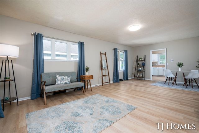 926 Emerson Avenue, Muskegon, MI 49442