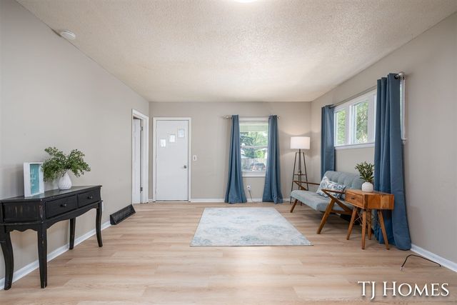 926 Emerson Avenue, Muskegon, MI 49442