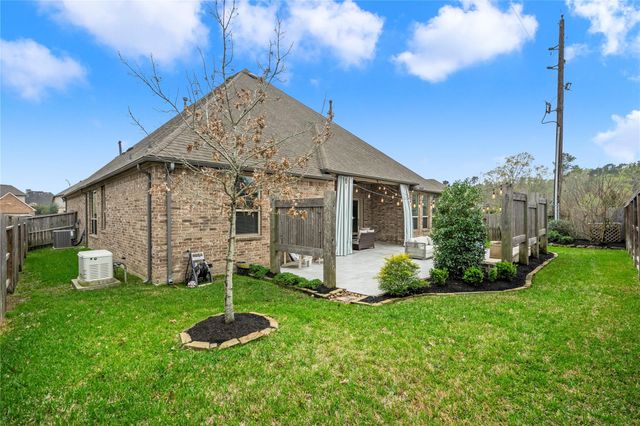 5827 Majestic Harbor Lane, Houston, TX 77365