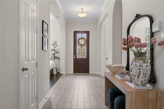 5827 Majestic Harbor Lane, Houston, TX 77365