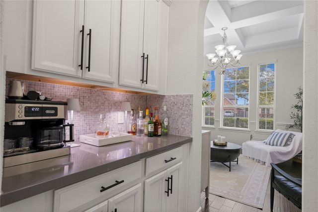 5827 Majestic Harbor Lane, Houston, TX 77365