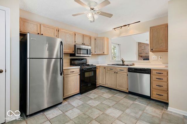 1541 Parkthorne Drive, Indianapolis, IN 46229