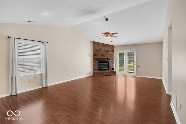 1541 Parkthorne Drive, Indianapolis, IN 46229