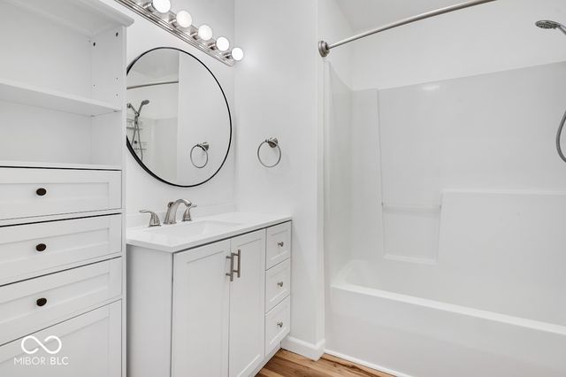 1541 Parkthorne Drive, Indianapolis, IN 46229