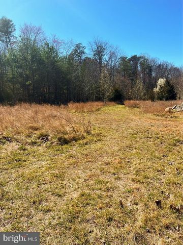2675 LAUREL BRANCH DR, Waldorf, MD 20603