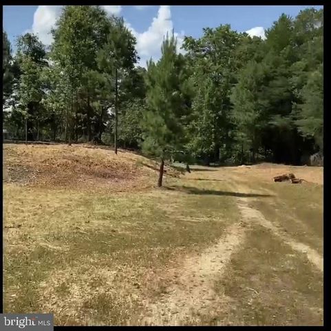 2675 LAUREL BRANCH DR, Waldorf, MD 20603