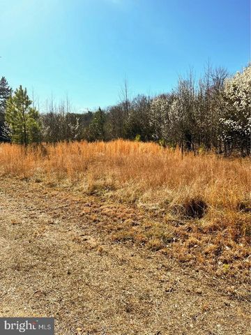 2675 LAUREL BRANCH DR, Waldorf, MD 20603