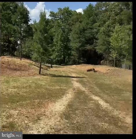 2675 LAUREL BRANCH DR, Waldorf, MD 20603