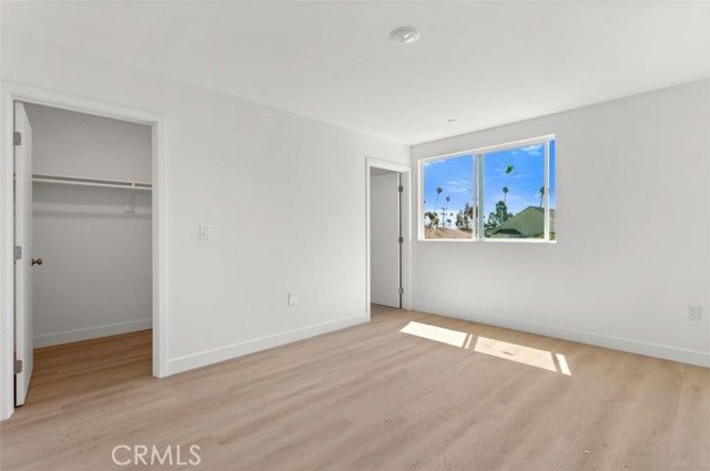 707 W 80th, Los Angeles, CA 90044