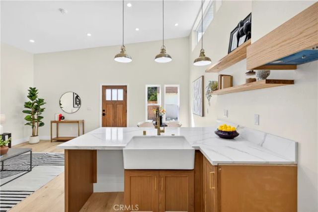 650 Marylind, Claremont, CA 91711