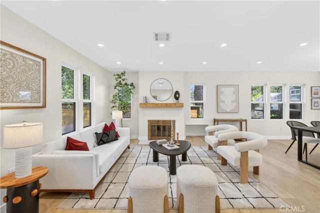 650 Marylind, Claremont, CA 91711