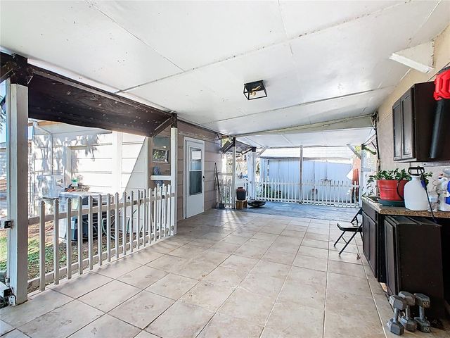 969 FLORIDA PARKWAY, Kissimmee, FL 34743