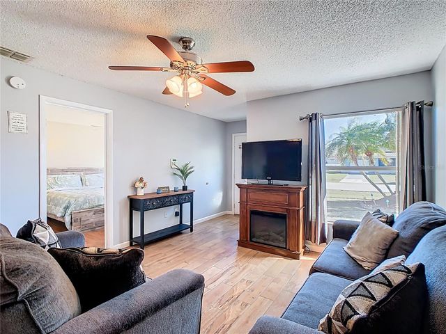 969 FLORIDA PARKWAY, Kissimmee, FL 34743