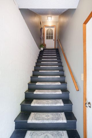 146 RAZOR STRAP RD, North East, MD 21901