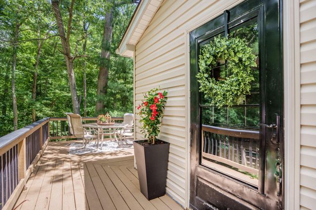 146 RAZOR STRAP RD, North East, MD 21901