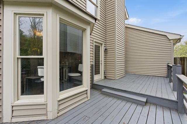 520 Fairhaven Ct, Nashville, TN 37211