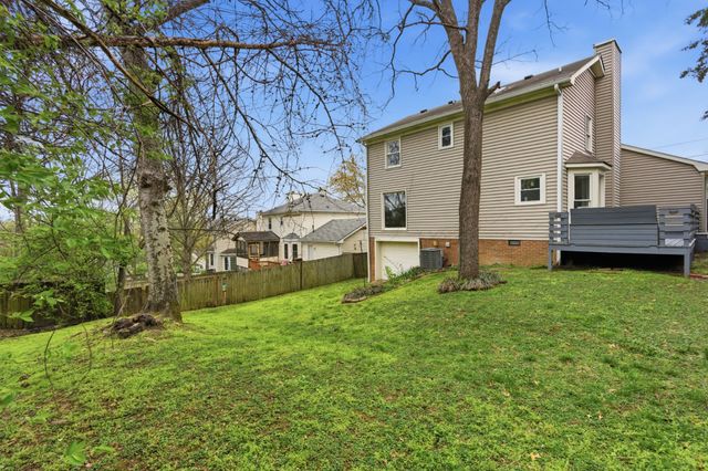 520 Fairhaven Ct, Nashville, TN 37211