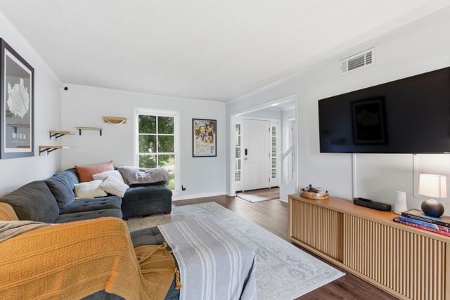 520 Fairhaven Ct, Nashville, TN 37211