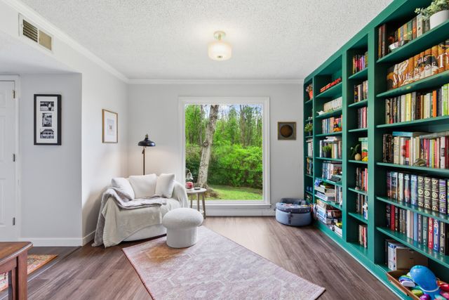 520 Fairhaven Ct, Nashville, TN 37211