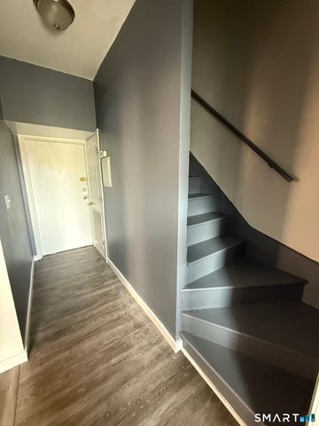 31 Wethersfield Avenue I, Hartford, CT 06114