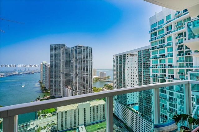 31 SE 5th St 3716, Miami, FL 33131