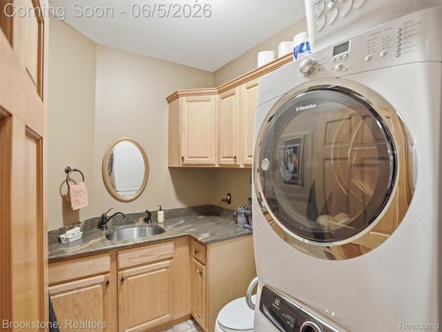 9523 Quail Ridge Run, Brighton Township, MI 48114