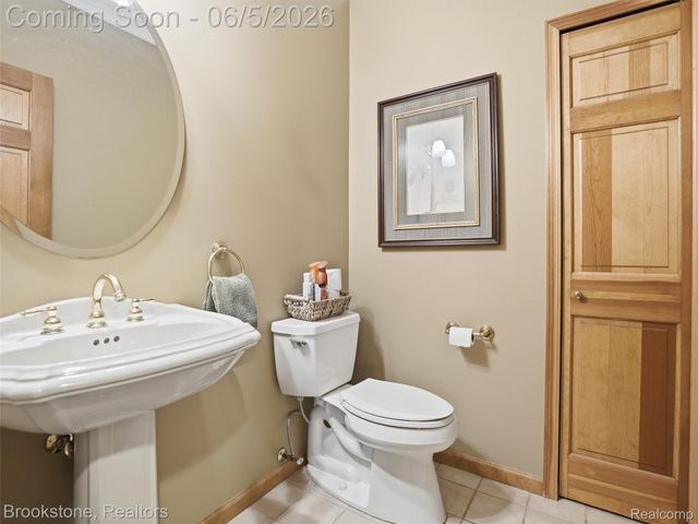 9523 Quail Ridge Run, Brighton Township, MI 48114