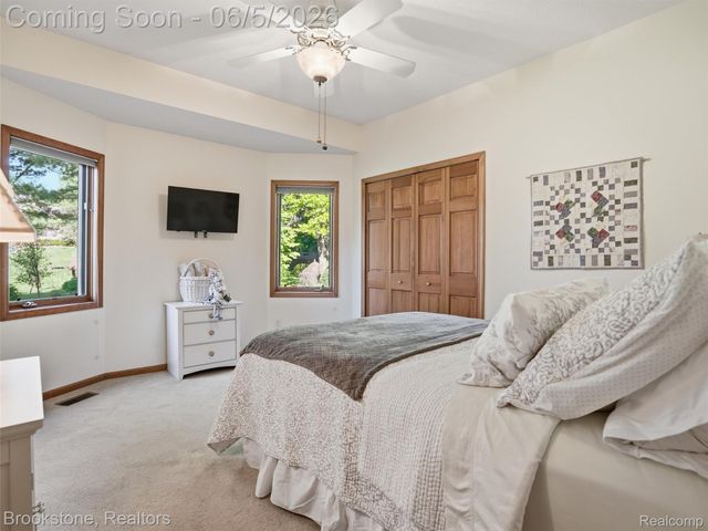 9523 Quail Ridge Run, Brighton Township, MI 48114