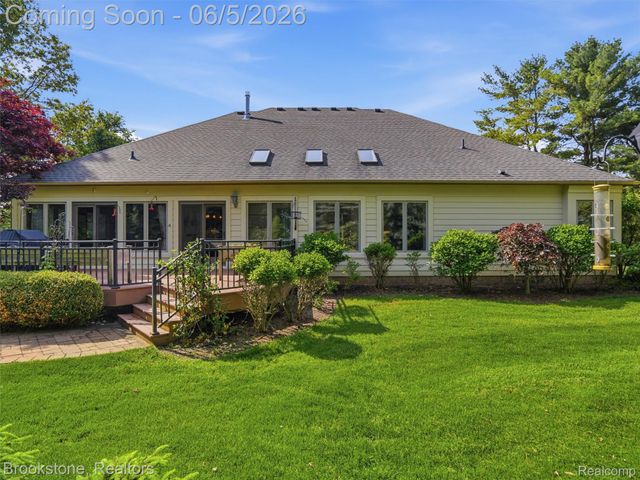 9523 Quail Ridge Run, Brighton Township, MI 48114