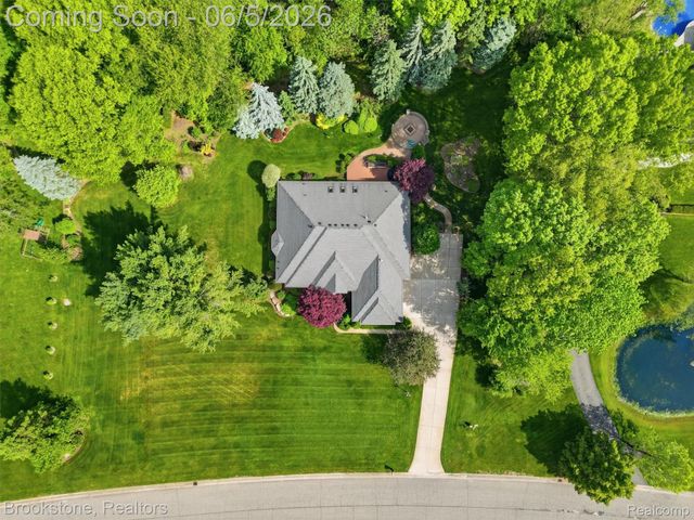 9523 Quail Ridge Run, Brighton Township, MI 48114