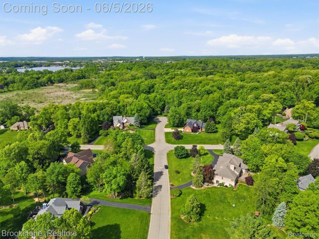 9523 Quail Ridge Run, Brighton Township, MI 48114