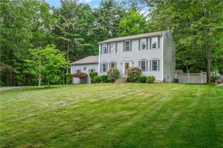 3 Walker Lane, Coventry, RI 02816